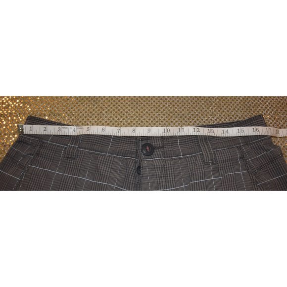 The North Face Button Fly Gray Plaid Shorts size 34 - Picture 8 of 10